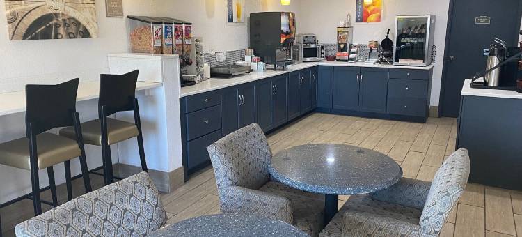 伊利诺伊丹维尔美吟酒店(Baymont by Wyndham Danville IL)图片