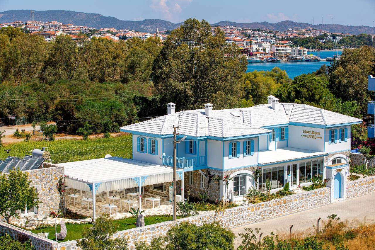 hotel overview picture