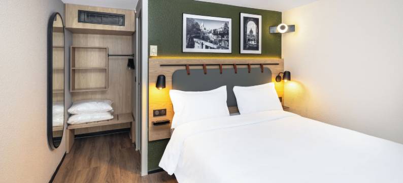 巴黎西部热内维尔港口康铂自然酒店(Campanile NATURE - Paris Ouest Gennevilliers Port)图片