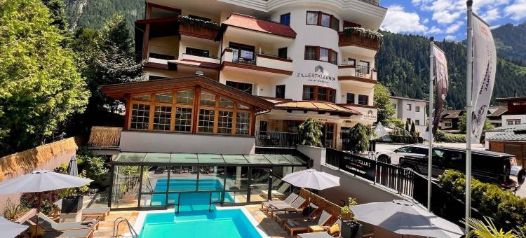 芝勒塔勒霍夫酒店(Alpine Hideaway Zillertalerhof - 4 Sterne Superior)图片