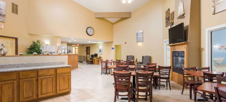 伊克诺旅馆-莱克米尔斯(Econo Lodge Lake Mills)图片