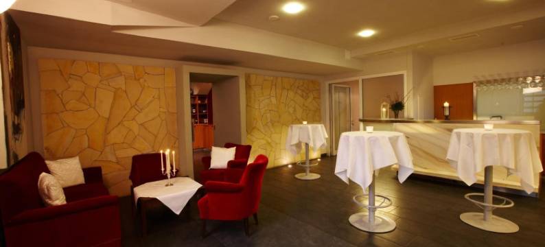 加斯霍夫足尔特劳伯旅馆(Gasthof Zur Traube)图片