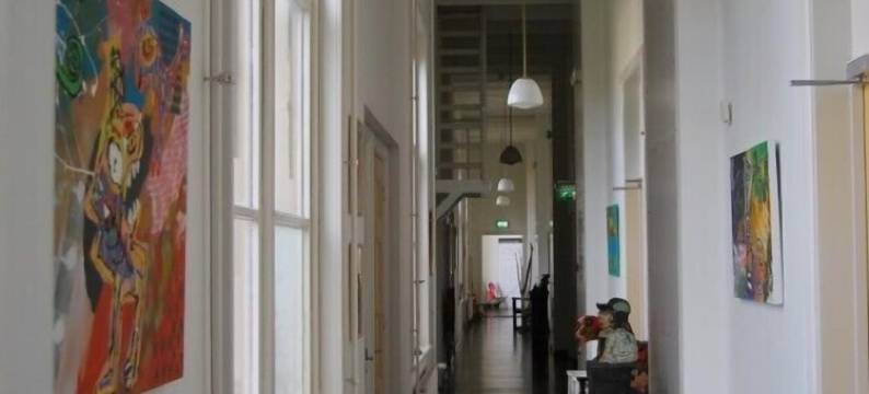 苦与甜酒店(Bitter en Zoet)图片