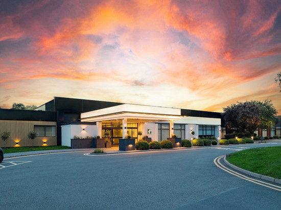 考文垂M6高速2号交叉口假日酒店