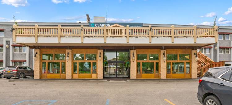 费尔班克斯凯隆套房酒店-近温赖特堡(Clarion Hotel & Suites Fairbanks Near Ft Wainwright)图片