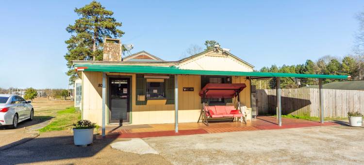 OYO 密西西比布鲁克哈芬51号公路北酒店(OYO Hotel Brookhaven MS Hwy 51 North)图片