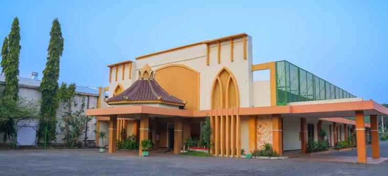 宇斯洛酒店餐厅及会议(Yusro Hotel Restaurant & Convention)图片