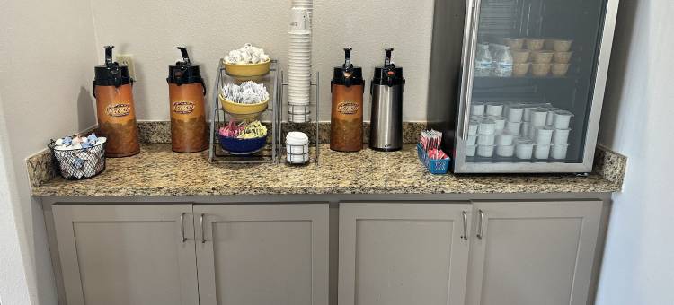 弗多斯塔I-75 温德姆戴斯酒店(Days Inn by Wyndham Valdosta I-75)图片