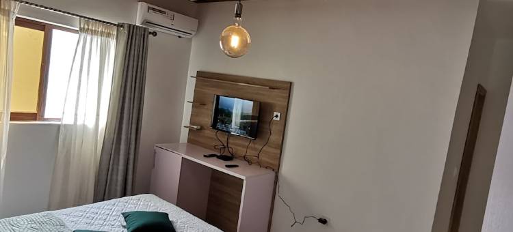 Very nice and modern independant bedroom, part of "FOUR IN ONE"  Residence图片