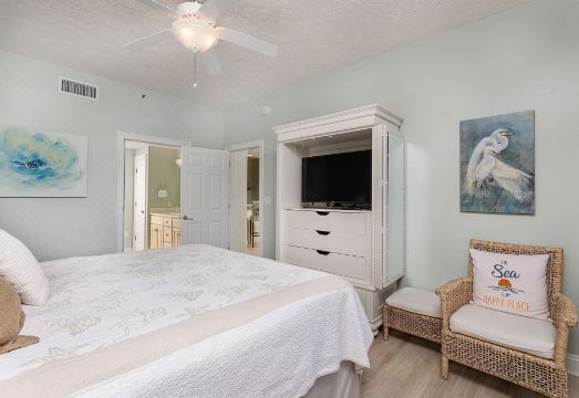 Wondrous Oceanfront Condo with Free Poolside WiFi - Unit 1105 by RedAwning Hotel Overview