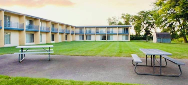 贝城温德姆呗盟汽车旅馆(Baymont by Wyndham Bay City)图片