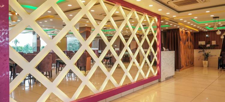 拉特内斯瓦尔酒店(Hotel Ratneswar)图片