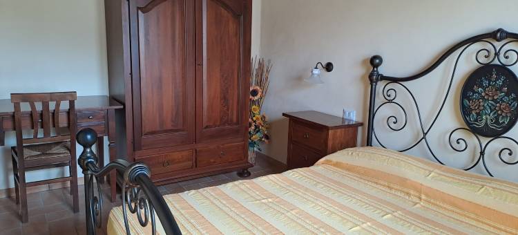 Terrace Retreat in the Marche图片