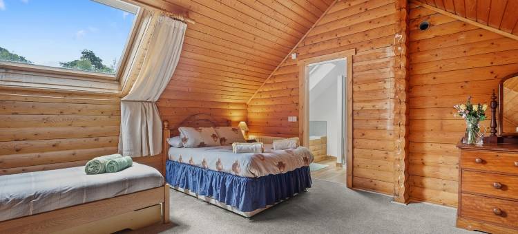 Cabin in Scotland with Stunning Mountain Views图片