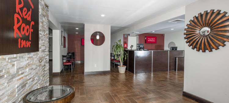 红屋顶客栈罗利-北克拉布特里购物中心-联想中心(Red Roof Inn Raleigh - North-Crabtree Mall/Lenovo Center)图片