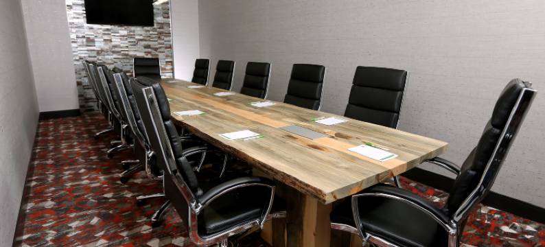 假日酒店及套房苏福尔斯-机场，洲际酒店集团酒店(Holiday Inn & Suites SIOUX FALLS - AIRPORT by IHG)图片