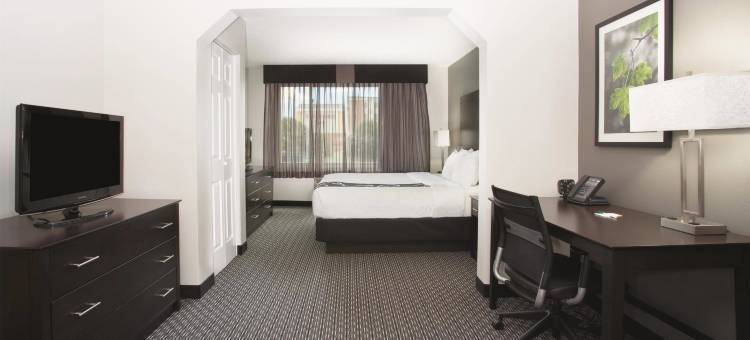 丹佛恩格尔伍德科技中心拉昆塔温德姆套房酒店(La Quinta by Wyndham Denver Englewood Tech Ctr)图片