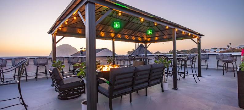 雅诗阁套房酒店(Ascot Suites)图片