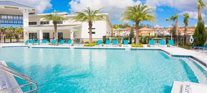 Upstay - 魔法大宅，带泳池、水疗、影院和游戏(Upstay - Magic Mansion w Pool-spa-cinema-games)图片