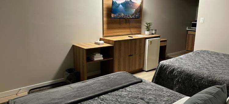 奎斯内尔旅馆(Quesnel Inn)图片