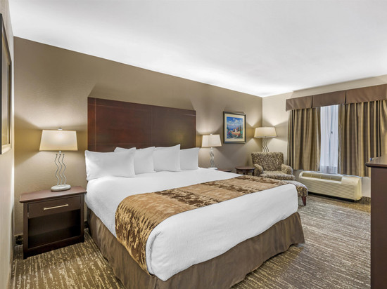 佩姆比纳贝斯特韦斯特优质套房酒店