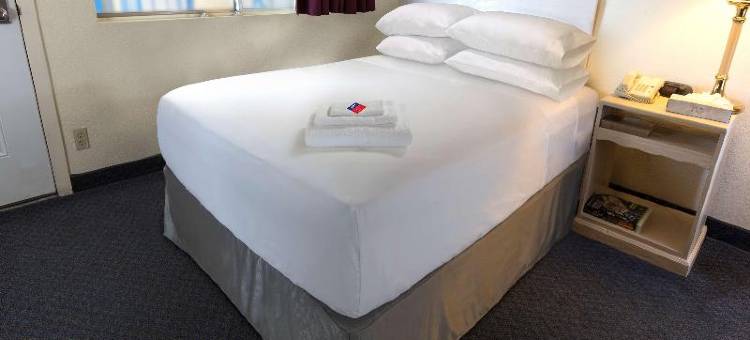 卡西维尔温德姆戴斯套房酒店(Days Inn & Suites by Wyndham Caseyville)图片