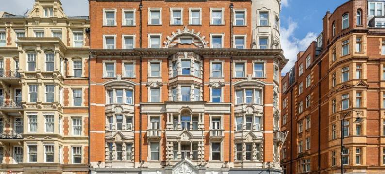 伦敦布鲁姆斯伯里广场洲际酒店(London Bloomsbury Square Hotel by IHG)图片