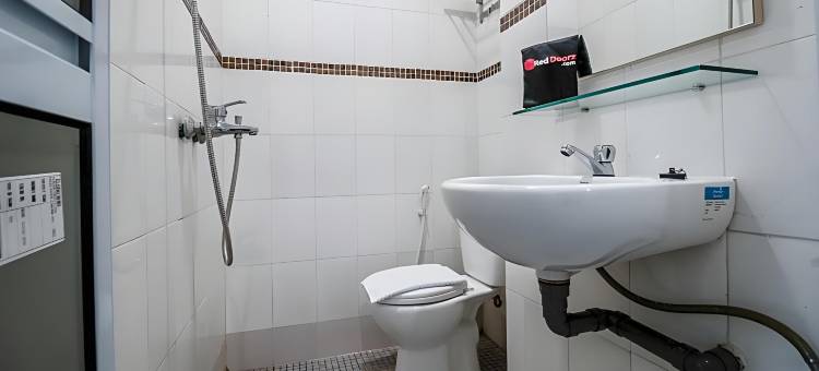 红门酒店@巴洛伊巴淡(RedDoorz @ Baloi Batam)图片