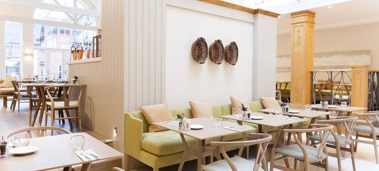 钱普尼斯森林小湖酒店(Champneys Forest Mere)图片