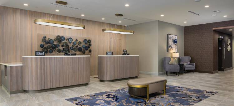 罗利市中心希尔顿逸林酒店(DoubleTree by Hilton Raleigh Midtown)图片