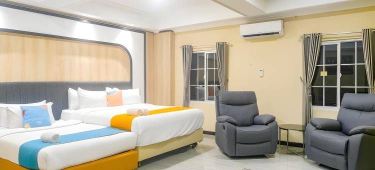 红多兹酒店-三宝垄城市公园梅多霍(Sans Hotel City Park Medoho Semarang)图片