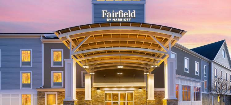 科德角海恩尼斯万枫酒店及套房(Fairfield Inn & Suites Cape Cod Hyannis)图片
