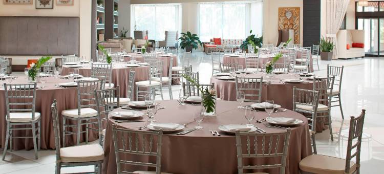 奥兰多机场万丽酒店(Renaissance Orlando Airport Hotel)图片