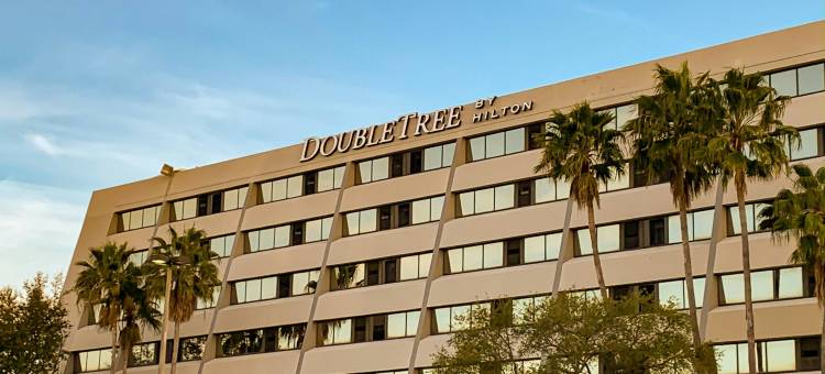 坦帕落基点海滨希尔顿逸林酒店(DoubleTree by Hilton Tampa Rocky Point Waterfront)图片