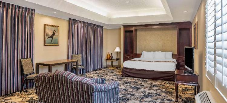海湾花园凯艺套房酒店(Quality Inn & Suites Garden of the Gulf)图片