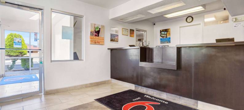 新墨西哥格兰茨 6 号汽车旅馆(Motel 6 Grants, NM)图片