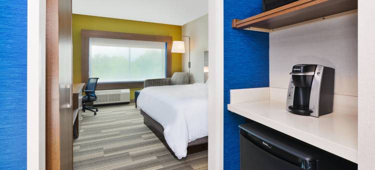 Holiday Inn Express & Suites Milan – Sandusky Area图片