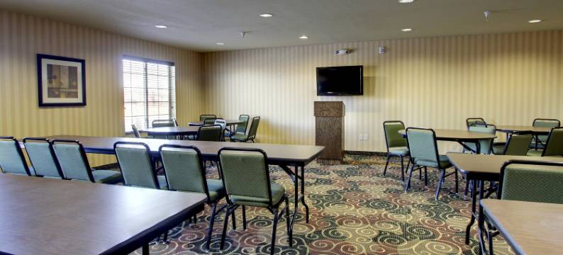 鹅卵石套房酒店 - 韦恩(Cobblestone Hotel - Wayne)图片