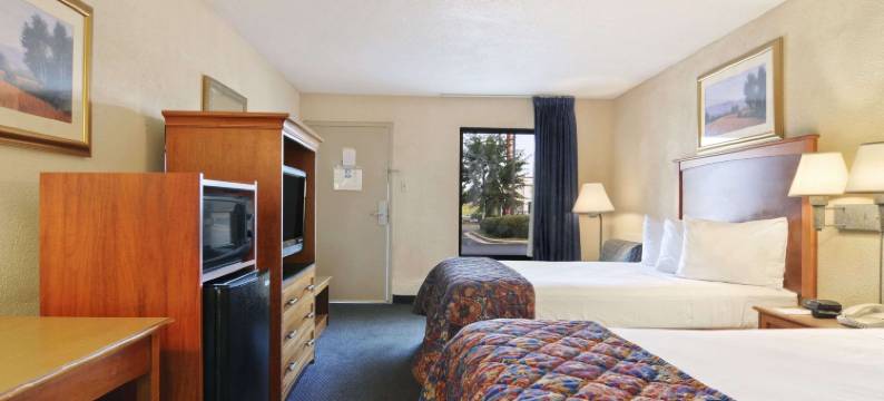 梅肯I-75温德姆呗盟酒店(Baymont by Wyndham Macon I-75)图片