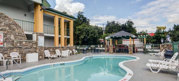 比尔特莫尔东凯艺套房酒店(Quality Inn & Suites Biltmore East)图片