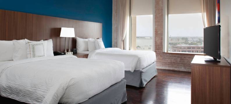 达拉斯市中心广场TownePlace套房酒店(TownePlace Suites Dallas Downtown)图片