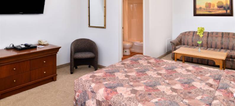 怀特考特加拿大最佳价值酒店(Canadas Best Value Inn Whitecourt)图片