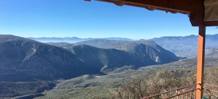 限成人的阿拉霍瓦杏仁屋套房(AlmondHouse Suites with Fireplace - Adults Only)图片