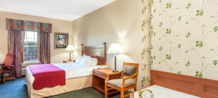 斯巴达华美达酒店(Ramada by Wyndham Sparta/At Speedway)图片