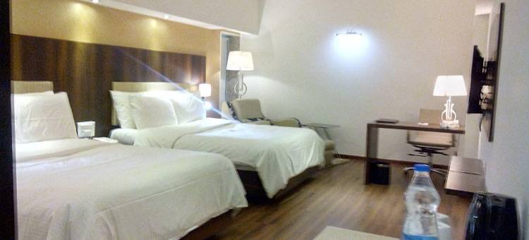 丽晶塔中央哈利姆加拉巴鲁奇酒店(Regenta Central Harimangla)图片