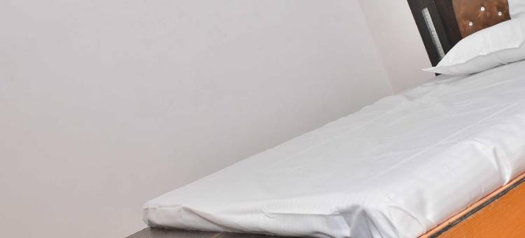 OYO 90093拉利帝国酒店(OYO 90093 Lally Empire)图片