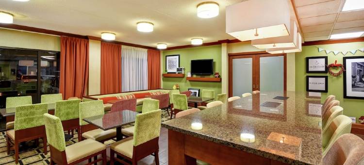 圣路易斯 - 西港欢朋酒店(Hampton Inn St. Louis/Westport)图片