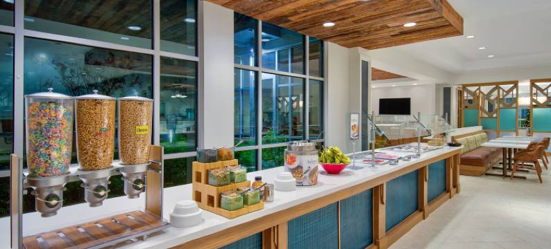 奥兰多火烈鸟小镇中心万豪万枫酒店及套房(Fairfield Inn & Suites Orlando at Flamingo Crossings® Town Center)图片