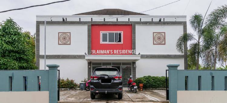 红多兹酒店-近巴东特兰斯马特(RedDoorz Syariah Near Transmart Padang)图片