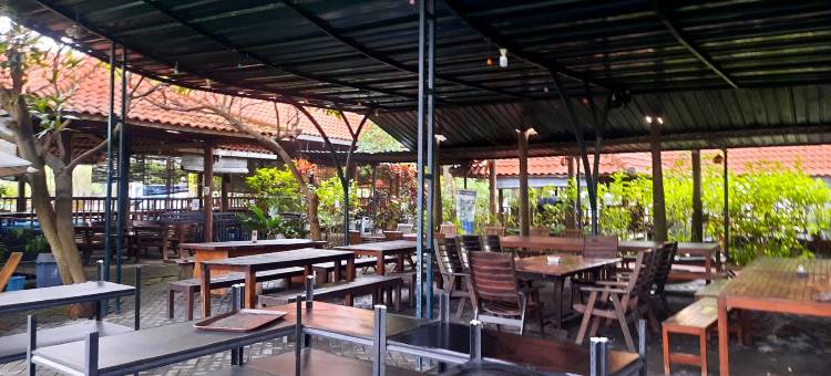 阿奇拉伊斯兰酒店(Hotel Aqiilah Syariah)图片